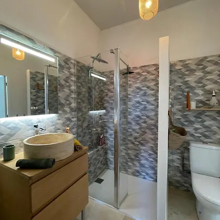Holiday home Un Logement Cosy Proche Des Ports